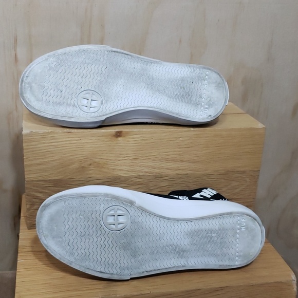 THRASHER X HUF RARE LIMITED EDITION SHOES - Picture 4 of 6